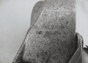 Poduszka silnika prawa audi Q7 Q8 9