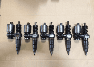Wtryskiwacz wtrysk pompowtrysk 1 sztuka LUCAS MSC100670 LAND ROVER DISCOVERY 2 II / DEFENDER 2,5 TD5 10P 1
