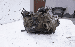SKRZYNIA BIEGÓW 33111-02050 TOYOTA AURIS 2 1.4 D4D 3