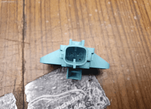 Czujnik Uderzenia 8K0955557C 1K0909606C Czujniki Uderzeniowy Sensor Audi A4 B8 A5 A6 Q5 VW Skoda Seat 8