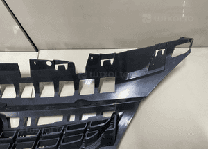Opel astra j gril maskownica chłodnicy 13321718 327946489 9