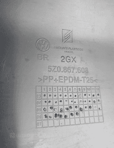 Tapicerka osłona klapy bagażnika VW Fox 5Z0867608 3