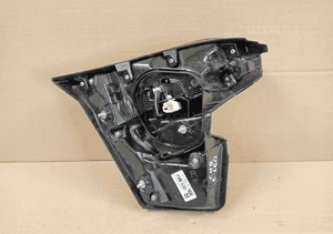 Lampa prawa tylna prawy tył toyota chr ch-r led 2016-2019R 2
