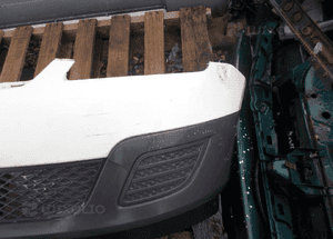 Zderzak przód przedni do ford fiesta MK6 lift kod lakieru N8 3