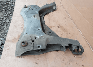 Wózek sanki belka pod silnik przód Renault Clio III 1.2 TCE 3