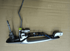 Mitsubishi Grandis klamka drzwi przód przednia lewa 2