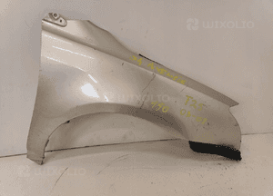 Toyota Avensis t25 II 03-08 BŁOTNIK PRAWY PRZÓD PRZEDNI 1