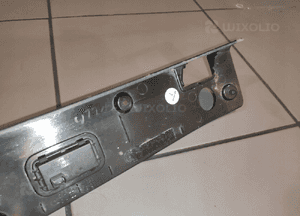 Mercedes W221 lift sklasa przycisk otwierania klapy listwa osłona zamka kpl 8
