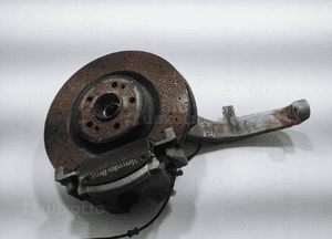 PIASTA ZWROTNICA LEWA PRZÓD PRZEDNIA MERCEDES GLE I W166 166 3.0 CDI 15-19 2