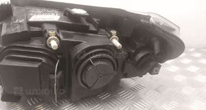 Bmw X1 E84 przed lift lampa prawa przednia uk 2990004 7