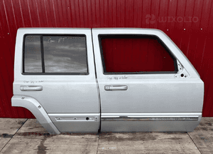 Jeep commander xh xk drzwi PS2 prawy przód stan perfekt 1