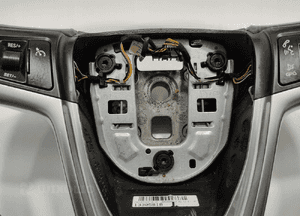 Kierownica multifunkcyjna przyciski sterowanie opel astra iv j 13305818 09- 3