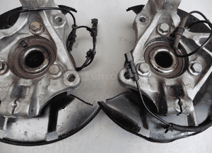 Zwrotnica piasta prawy przód Opel Astra IV J 1,6 1,7 CDTI 13324458 13324459 5