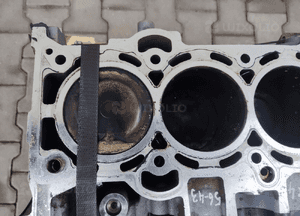 Silnik dół silnika wał korbowy tłoki ford mondeo MK5 v 2.0 hybryda uaca 19- 6
