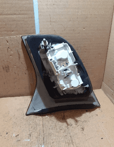 Lampa tylna lewa audi A4 B7 kombi nr 8E9945093 2