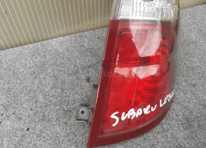 SUBARU LEGACY LAMPA TYŁ TYLNA PRAWA ORYGINAŁ! 2