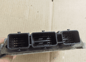 Komputer silnika ecu 1.4 hdi 0281012523 9664843480 3