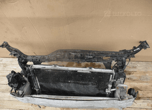 Pas przedni wzmocnienie chłodnice audi A4 B8 A5 8T 2.0 tdi 4