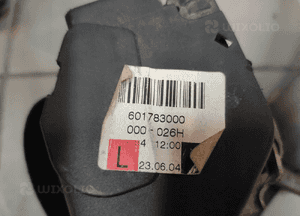 Audi A8 D3 pas lewy tył tylny napinacz czarny oryginał 7