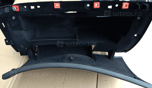 Alfa Romeo 159 półka schowek pasażera 2
