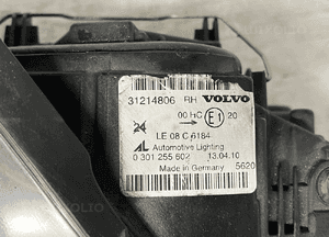 Volvo C30 lift lampa prawy przód prawa przednia 31214806 uk 9