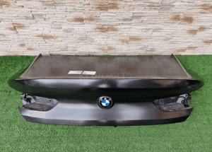 Klapa tył bmw 8 G16 1