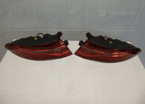 Jaguar xe X760 lift 19- lampa tył tylna prawa 6