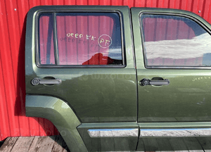 Jeep cherokee liberty kk drzwi prawy tył oryginał ładne 5