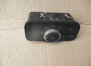 PRZEŁĄCZNIK WŁĄCZNIK ŚWIATEŁ MERCEDES SPRINTER W907 W910 A9079054006 1