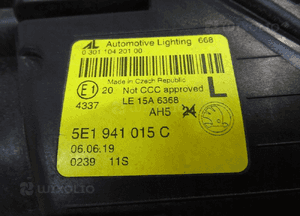 Skoda Octavia 3 LIFT Lampa Reflektor 5E1941015C 6