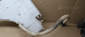 Zbiorniczek płynu spryskiwaczy BMW 3 E90 7117842 3