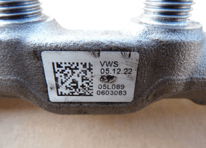 Vw skoda audi seat 2.0 tdi listwa wtryskowa czujnik 05L089 2
