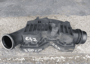 MERCEDES E 207 e 212 c 204 gl 164 ml tłumik szmerów  odma 350 cdi