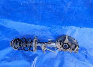 Toyota rav4 06-12 2.2 D4D piasta zwrotnica gira macpherson 1