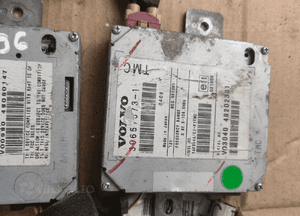 Wzmacniacz radia volvo S40 V50 30732565-1 3