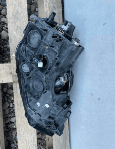 Lampa przód lewa vw golf vii 510 sportsvan xenon 5