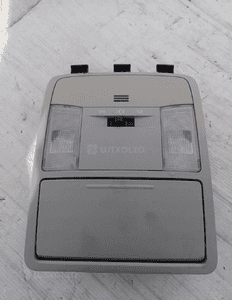 Toyota RAV4 iv lift 2015 2016 2017 2018 2019 lampka podsufitki oświetlenie 2