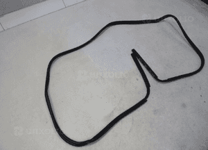 Land rove discovery 3 4 L319 uszczelka maski maska 4
