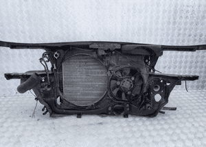 Pas przedni wzmocnienie chłodnice audi A6 C5 automat----skr---- 2