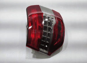 Lampa prawa tył tylna błotnika citroen C5 iii X7 sedan 9675061480 2008-2011 3