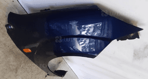 *FORD FIESTA MK.6 VI BŁOTNIK PRZEDNI PRAWY CIEMNY GRANATOWY 3