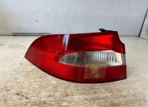 Lampa tylna lewa skoda superb ZSB3T5945095 1