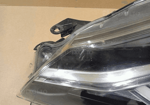 Lampa lewa lewy reflektor toyota yaris iii 3 led lift 17-20 2