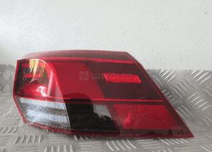 Lampa tylna tył prawa vw golf viii 8 led 5H0945096C 2019- 10
