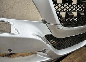Zderzak przód przedni mercedes cls ii W218 A2188850025  kratka grill 4