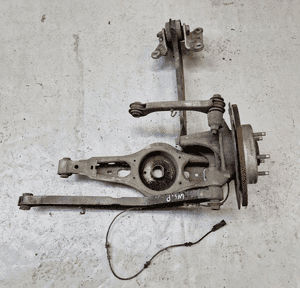 OPEL INSIGNIA B 2020 HB zwrotnica zawieszenie prawy tył 2