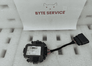 VW AG AUDI Moduł sterujący pompe paliwa 8E0906093A 1