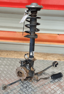 Bmw X3 X4 F25 F26 zwrotnica amortyzator prawy przód 6855954 6796316 3
