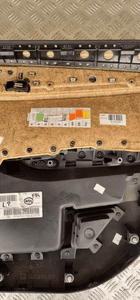 Bmw X1 E84 boczek drzwi lewy przód przedni 11