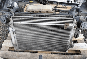 Toyota corolla verso lift 2.2 pas przedni komplet 3